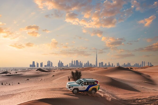 Desert landscape of the Dubai Desert Conservation Reserve, a top hiking destination in the UAE, perfect for exploring nature and wildlife.