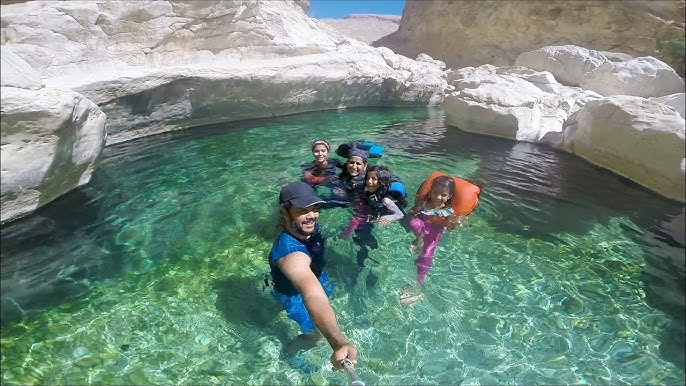 Family-friendly Wadi Bani Khalid with crystal-clear natural pools, ideal for swimming and hiking.