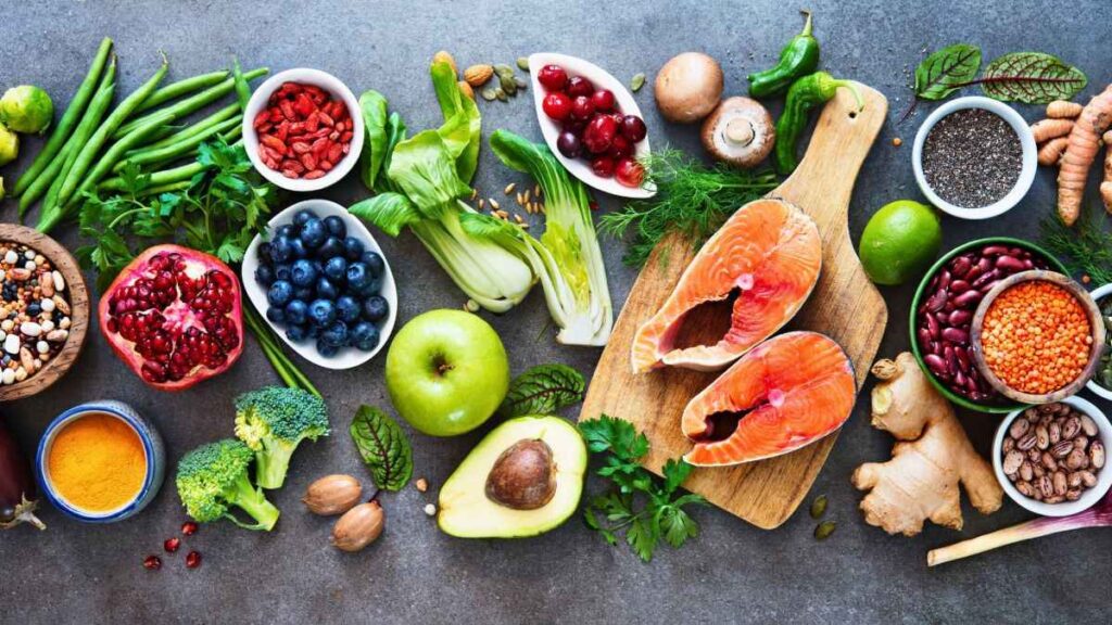 Heart-friendly foods rich in omega-3, antioxidants, and fiber for cardiovascular wellness.