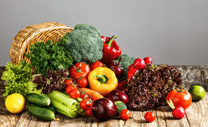 Balanced diet with fresh vegetables, lean proteins, and nutrient-rich foods.